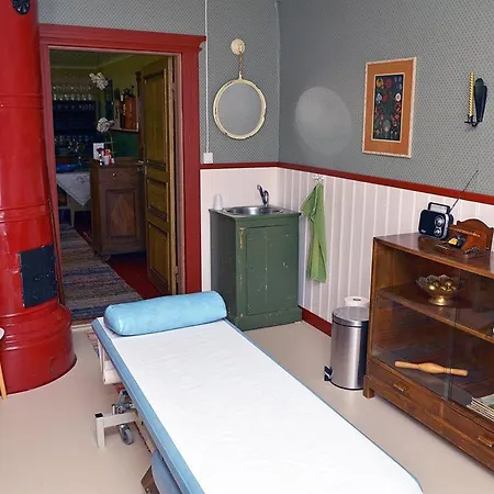 Miilia Maalaismajoitus Ja Couette-café Karijoki