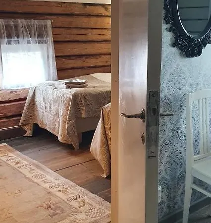 Miilia Maalaismajoitus Ja Karijoki