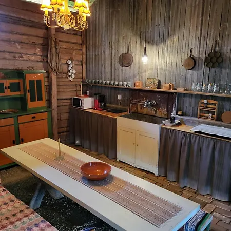 Miilia Maalaismajoitus Ja