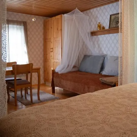 Bed & Breakfast Miilia Maalaismajoitus Ja *