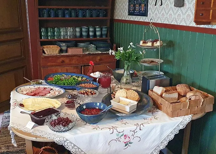 Miilia Maalaismajoitus Ja Bed & Breakfast *